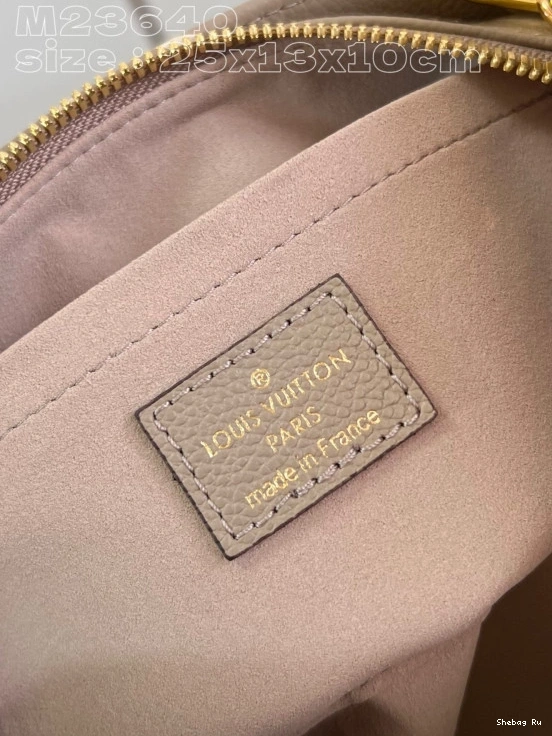 VUITTON LOUIS East West ONTHEGO 0723